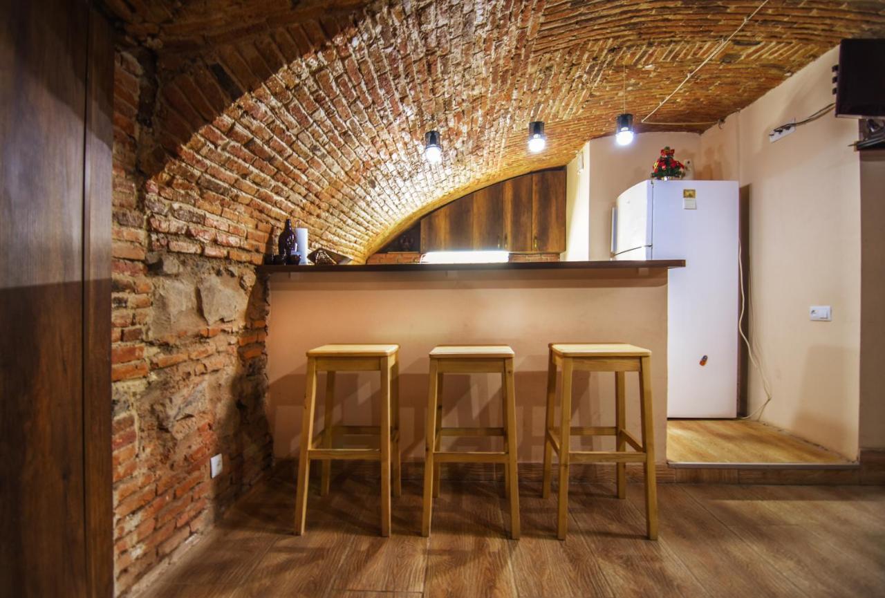Guest House Kakabadzeebi 9 Тбилиси Экстерьер фото